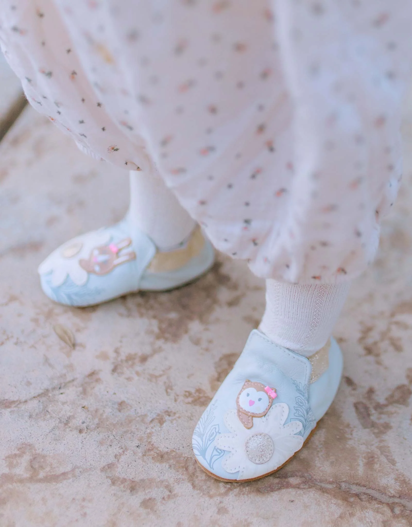 Peek-A-Boo Soft Soles in Grey - Image 2